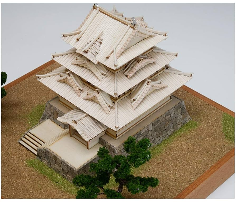 Amazon | ウッディジョー 1/150 宇和島城 木製模型 組み立て